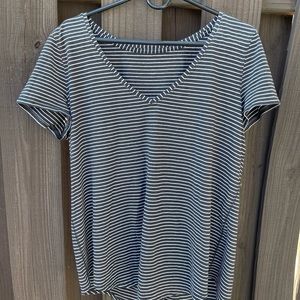 Lululemon Love Tee Short Sleeve V-Neck
